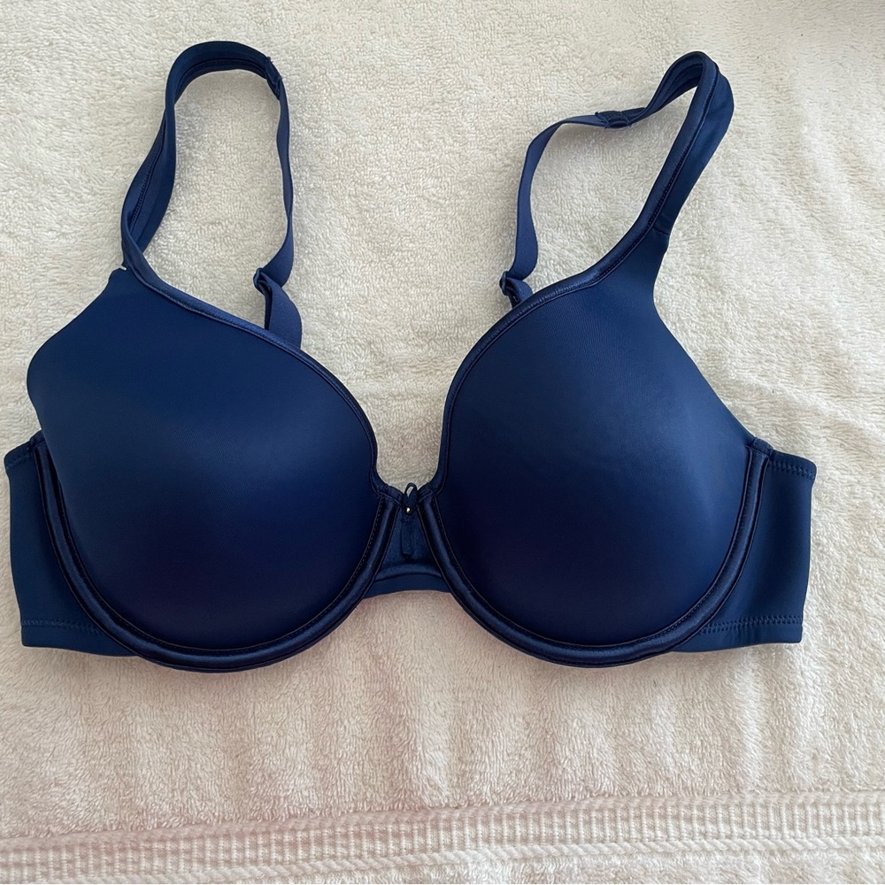 Vanity Fair Body Caress Convertible Strap Bra